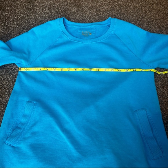 Lilly Pulitzer Blue Long Sleeve Sweatshirt - Picture 4 of 5